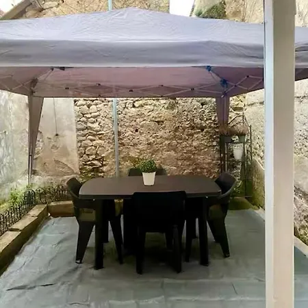 Maison Spacieuse Et Paisible A شقة