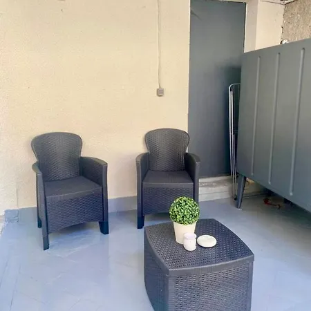 شقة Maison Spacieuse Et Paisible A