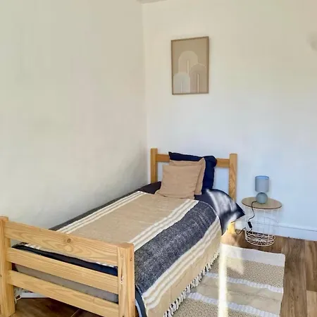 Maison Spacieuse Et Paisible A شقة *