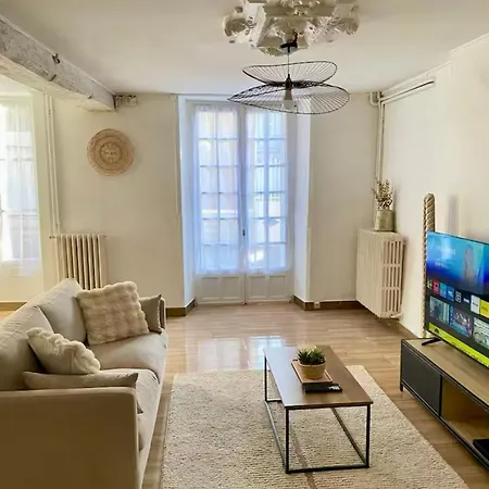شقة Maison Spacieuse Et Paisible A La Trimouille